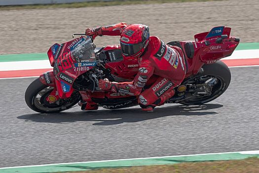 Марк Маркес выиграл гонку MotoGP ГП Италии, Алекс Маркес — 2-й, Ди Джаннантонио — 3-й