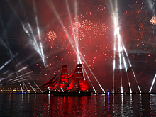 В Петербурге оценили вероятность отмены праздника выпускников «Алые паруса»