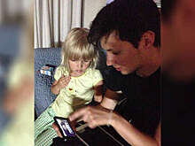 Дуров впервые опубликовал фото со своей старшей дочерью