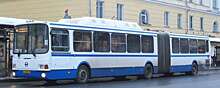 Школы Оренбургской области получили 76 новых автобусов