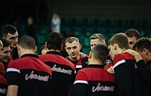 Волейбол: новосибирский «Локомотив» обыграл «Факел»