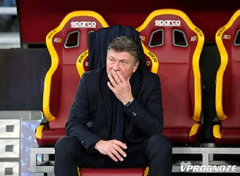 «Наполи» бросил тренера в Риме после поражения от «Ромы»