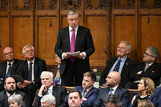 Стало известно о возможном расколе в рядах британских консерваторов