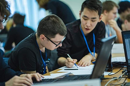 В мобильном приложении "Работа в ЕАЭС" появились вакансии в Кыргызстане