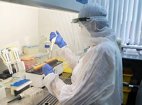 Вирусолог рассказал о самом распространенном в Москве штамме коронавируса