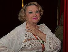 «Попросила у внучки модную тушь для ресниц»: как Валентина Талызина празднует 85-летие