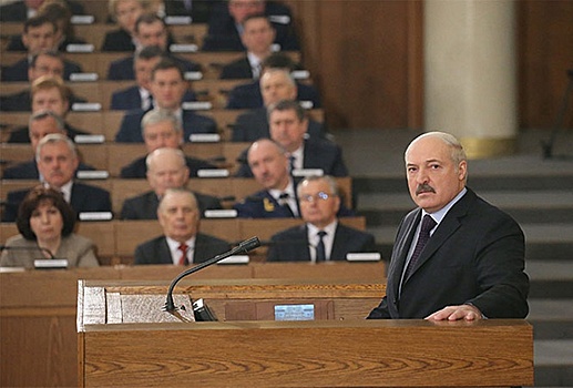 Раздвоение главной белорусской личности