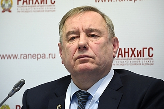 Минздрав призвал вакцинировать детей от COVID-19