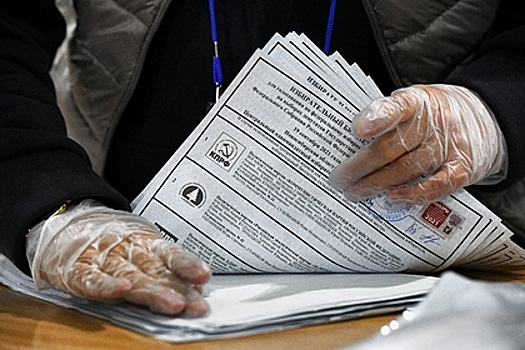 "ЕР" лидирует на выборах в Госдуму после обработки 15% протоколов