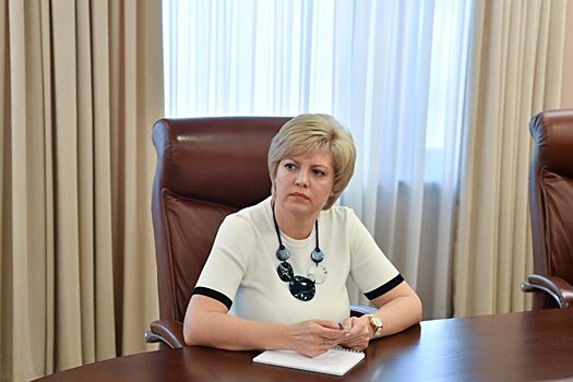 Гордума одобрила предложения Мокроусовой по сокращению чиновников в мэрии Саратова