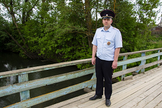 В Пензенской области участковый уполномоченный полиции спас тонущего в реке мужчину-инвалида