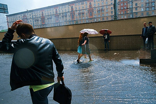 Число пострадавших от стихии в Москве увеличилось