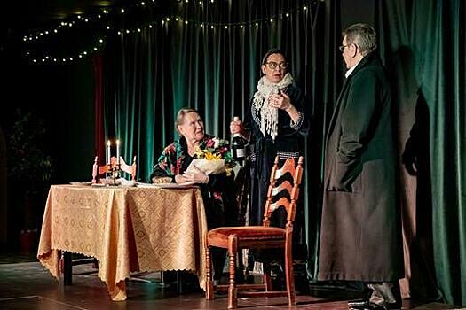 Смех, слёзы и праздничная атмосфера: в Театре Николая Захарова представят комедию о случайной встрече в новогоднюю ночь