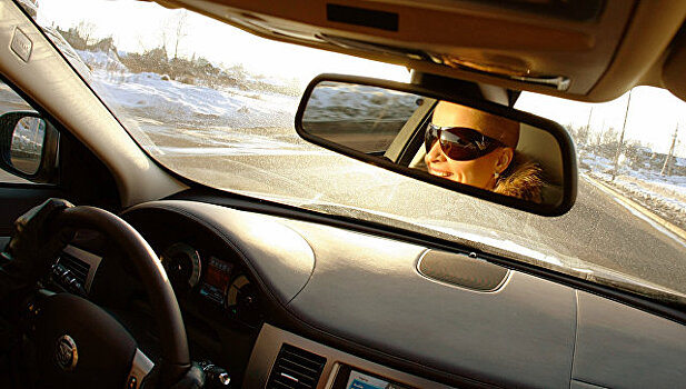 Исследование показало, чем женщины-водители лучше мужчин