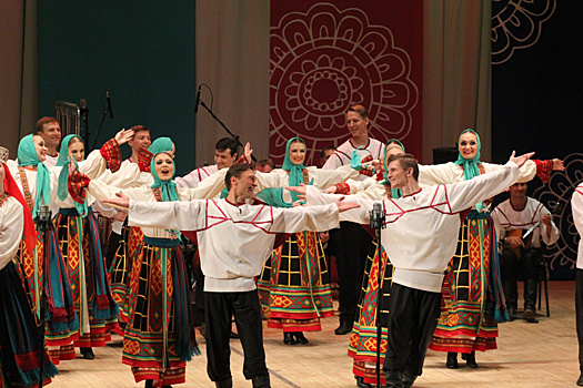 Фестиваль «Рязанский хоровод» в Рязани открыл легендарный народный коллектив