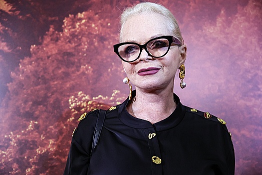 Целью мошенников все чаще становятся знаменитости и малолетние граждане