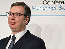 Вучич призвал сторонников прекратить голодовку перед парламентом