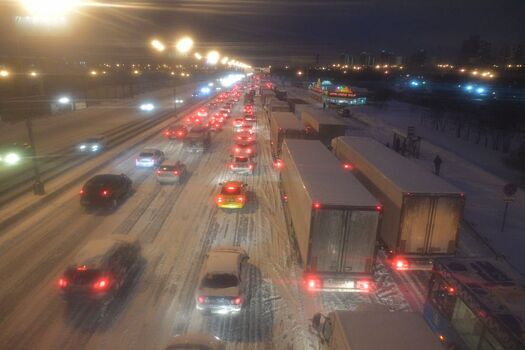 С 1 апреля в Волгограде закроют проезд для фур