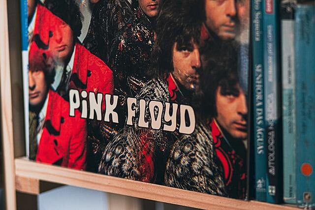 Pink Floyd продает авторские права на свои песни