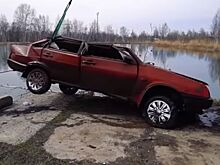 Старая "Лада" все еще жива после шести месяцев под водой?