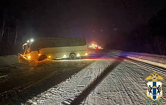 В Новосибирской области четыре человека пострадали в ДТП с автобусом