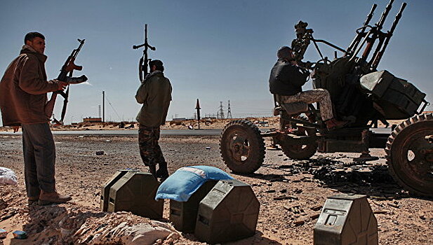 ВВС Египта нанесли шесть ударов по террористам в Ливии