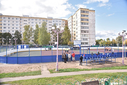 В Наро-Фоминске открыли многофункциональную спортивную площадку