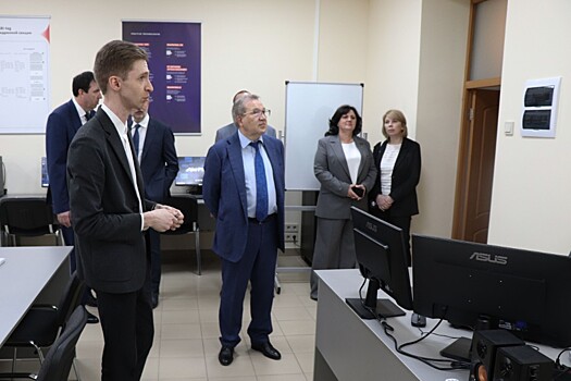 Президент РАН Геннадий Красников посетил образовательные учреждения Тамбова