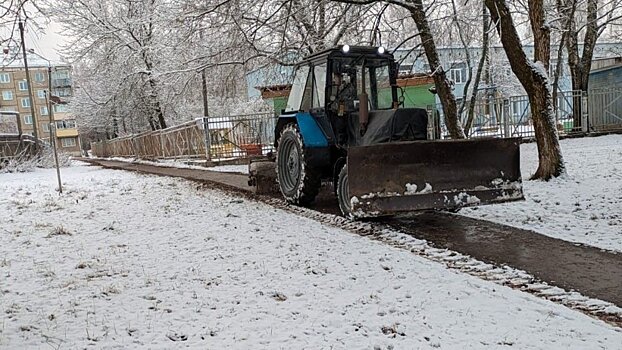 В Кирове устраняют последствия смены погоды