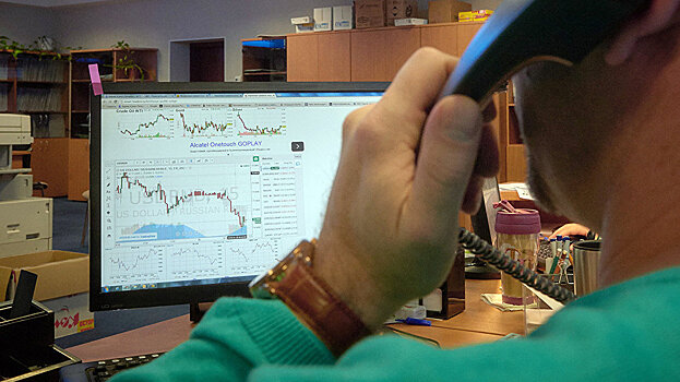 Мирзиёев урегулировал биржевую и выставочно-ярмарочную торговлю