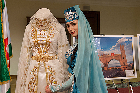 В Госдуме открылась выставка, посвящённая Республике Ингушетия