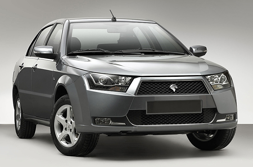 IKCO Dena. Другая четырёхдверка — это обновлённая версия знакомой нам модели Samand на базе Peugeot 405. 1,6-литровый турбодвигатель выдаёт 150 лошадиных сил и 215 Нм