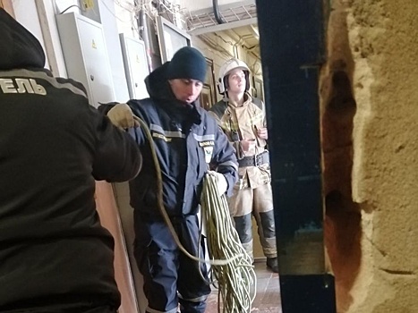 Орловские пожарные дважды транспортировали пациентов скорой