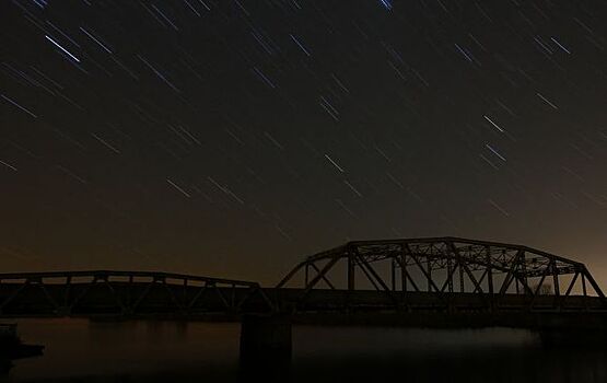 Земляне увидят новогодний метеорный поток