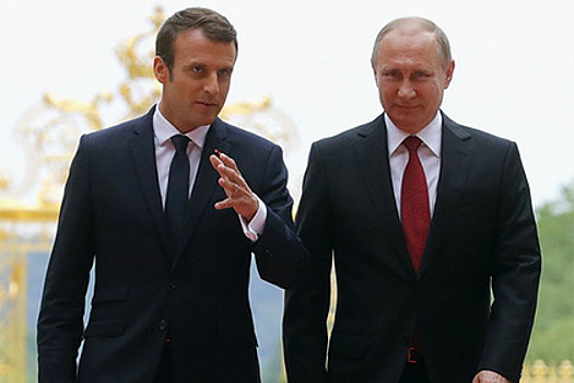 Макрон принял приглашение Путина