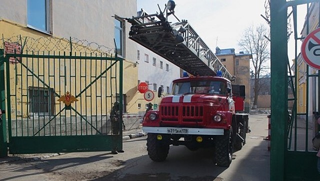 В Москве эвакуируют жилой дом из-за пожара в кафе