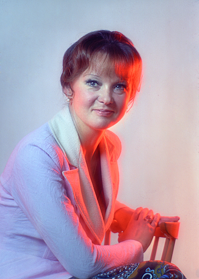 Людмила Гурченко родилась 12 ноября 1935 года в Харькове.