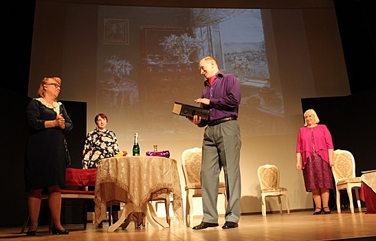 Актеры Народного драматического театра выступили на сцене культурного центра «Братеево»