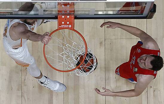 Евролига попрощалась до октября