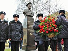 В Орле открыли мемориал Героям России, погибшим в Чечне