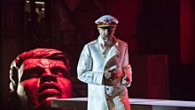 Сергей Мазаев споет партию Сталина в оперном спектакле в "Зарядье"