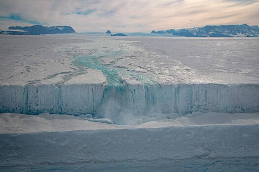 «Ледник судного дня» стремительно исчезает в Антарктиде