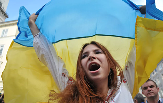 Психолог призвала украинок отправлять голые фото солдатам