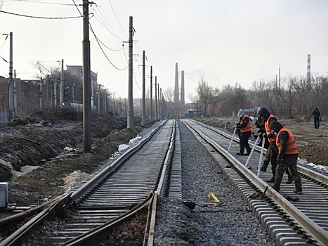 В Волгограде идут масштабные работы по обновлению трамвайных путей