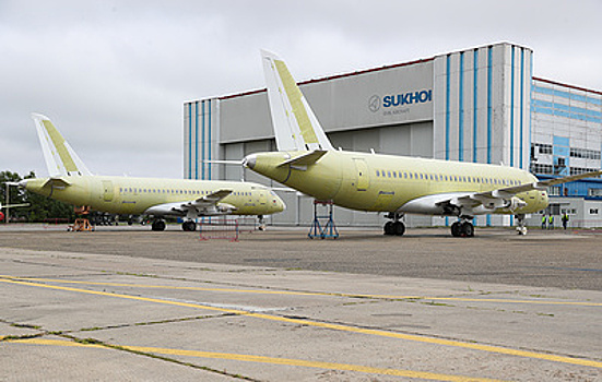 Россия создает свои самолеты. Когда она заменит ими чужие?