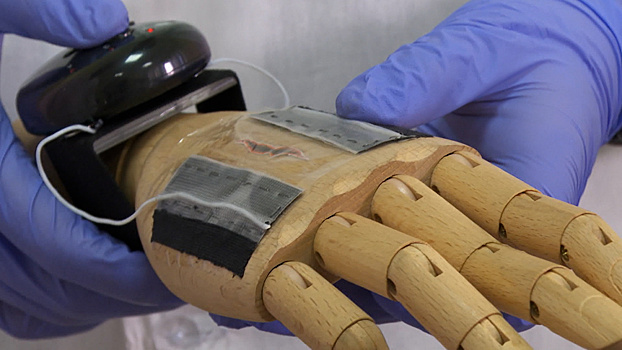 Пластырь с электродами. Ученые из Санкт-Петербурга придумали технологию для регенерации тканей