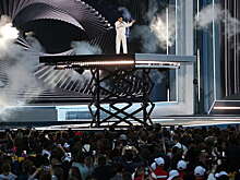 Певец Akmal' после скандала в Казахстане заявил, что Россия крепчает