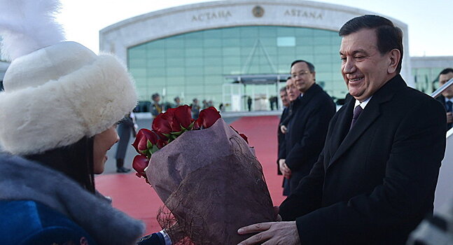 Курс Узбекистана: почему Мирзиёев не сделал ставку на Душанбе и Москву