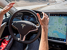 Tesla на автопилоте заработала семь штрафов за одну поездку
