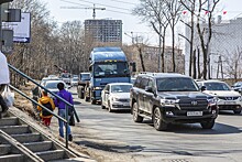 Пробки 9 баллов: вечер пятницы перестаёт быть томным для водителей Владивостока